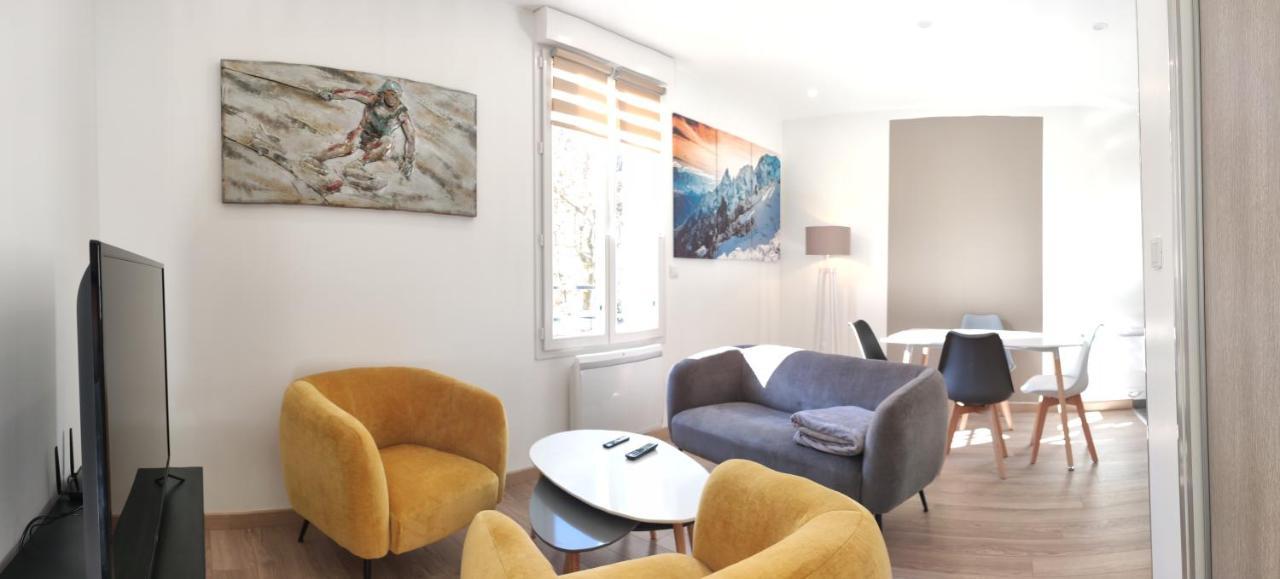 Joli Appartement Renove Avec Terrasse Brides-les-Bains Ngoại thất bức ảnh