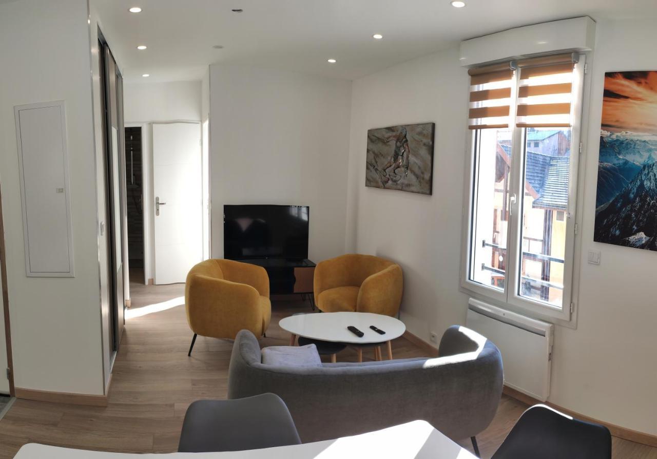 Joli Appartement Renove Avec Terrasse Brides-les-Bains Ngoại thất bức ảnh