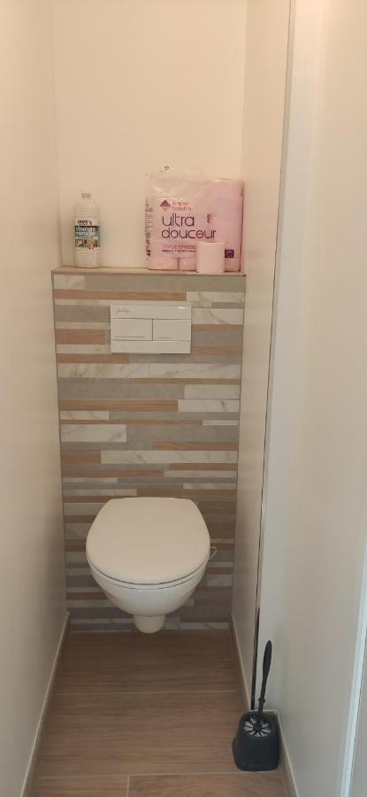 Joli Appartement Renove Avec Terrasse Brides-les-Bains Ngoại thất bức ảnh