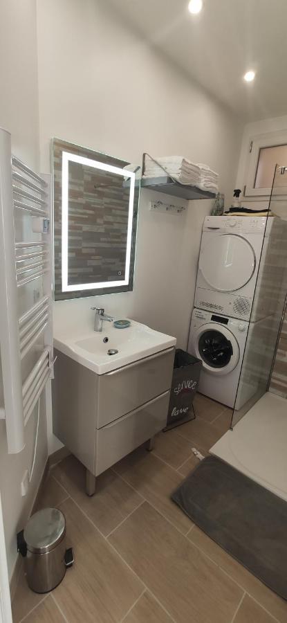 Joli Appartement Renove Avec Terrasse Brides-les-Bains Ngoại thất bức ảnh